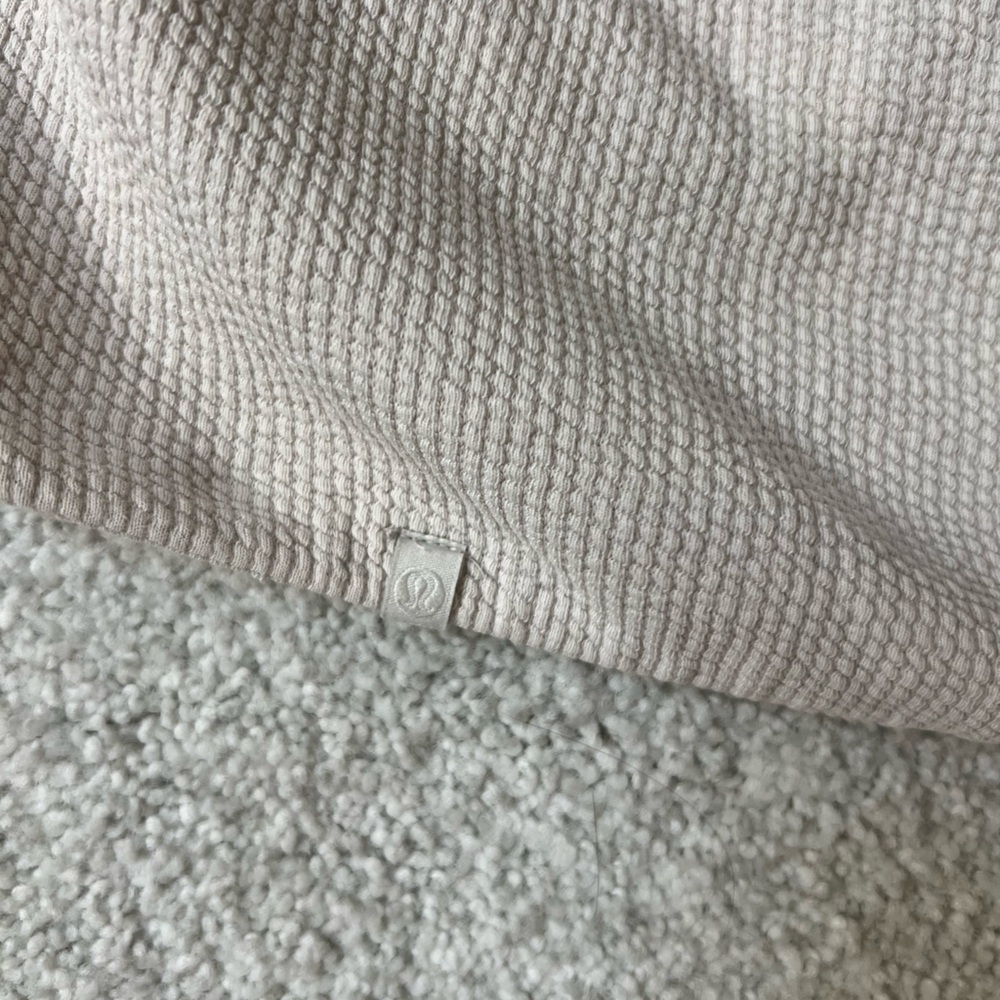 Lululemon Funnel Neck - Picture 5 of 6